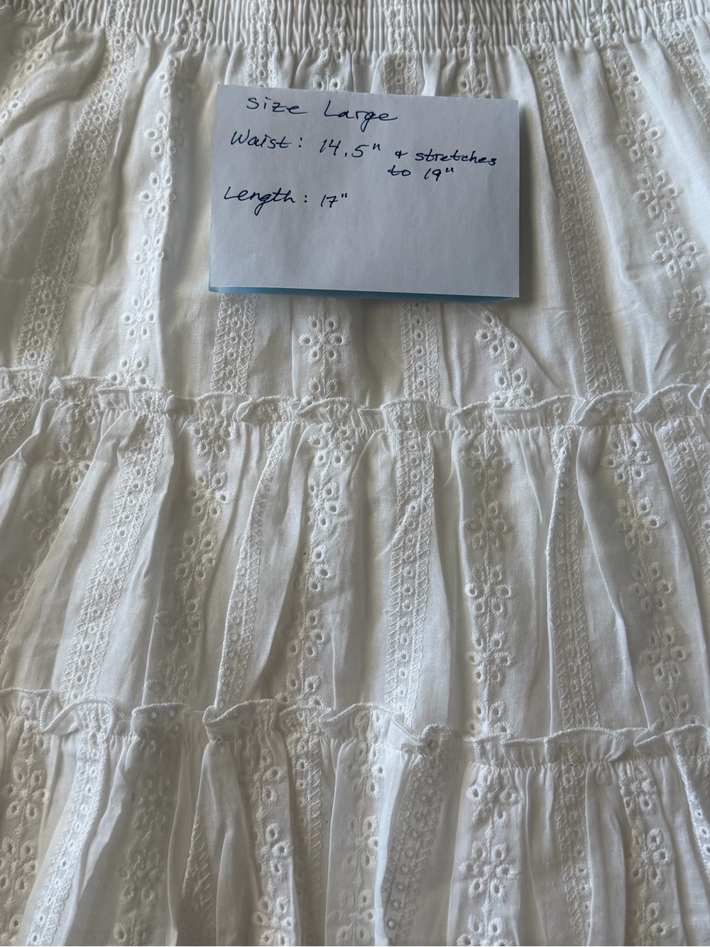 HYFVE Tiered Eyelet White Mini Skirt, NWOT, Size Large. 100% Cotton - Picture 8 of 11